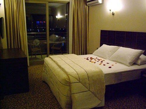 Suena Hotel Çeşme Eksteriør bilde